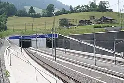 tunnelportaal bij Frutigen