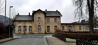 Voormalig stationsgebouw van Lügde (2013)