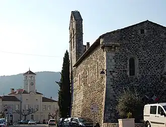 Centrum met links gemeentehuis