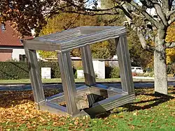 Rahmenkubus mit Holzbalken (1973), Leinfelde-Echterdingen