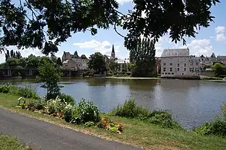 Gezicht op La Suze-sur-Sarthe