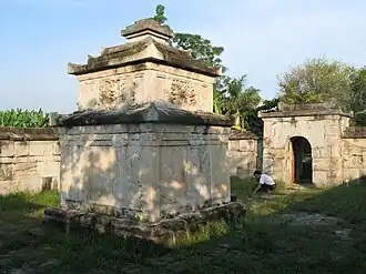 Mausoleum Ngọ