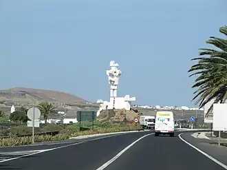 De LZ-20 bij het Monumento al Campesino