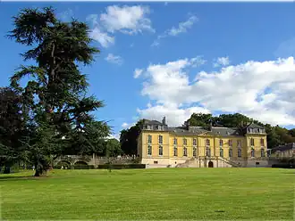 Château de La Celle-Saint-Cloud