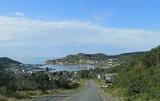 Zicht op het laatste gedeelte van Route 414, net voordat de weg de plaats LaScie binnengaat.