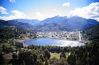 Het meer Laguna Espejo in Futaleufú