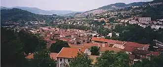 Zicht op Lamastre vanaf de wijk Macheville