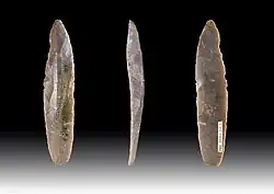 Vuurstenen messen gebruikt bij het ivoorsnijden