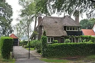 Landhuis aan de Naarderstraatweg in Huizen