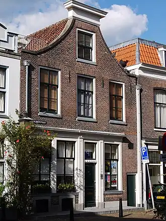 Lange Lauwerstraat 32 (rijksmonument)