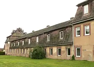 Lange Reihe te Fürstenberg, personeelswoningen voor de porseleinfabriek, 1754