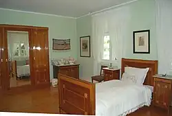 Inrichting van een slaapkamer, rond 1910