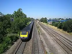 Een HST op de Great Western Main Line ten westen van Langley in 2006 op weg naar het westen.