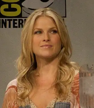 Ali Larter tijdens Comic-Con met het Heroes panel in 2008.