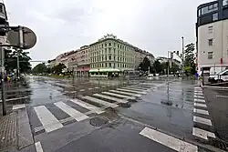 Het kruispunt Vorgartenstraße/Lassallestraße.