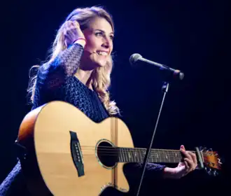 Laura Laune tijdens een show