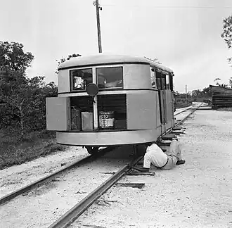 Reparatie aan een railvoertuig, Lawaspoorweg 1947)