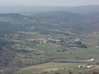 Gezicht op Revest-des-Brousses