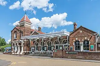 Station Leatherhead