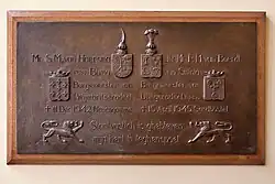 Plaquette in het provinciehuis te Leeuwarden