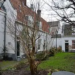 Mierennesthofje 1/2/3/4/5