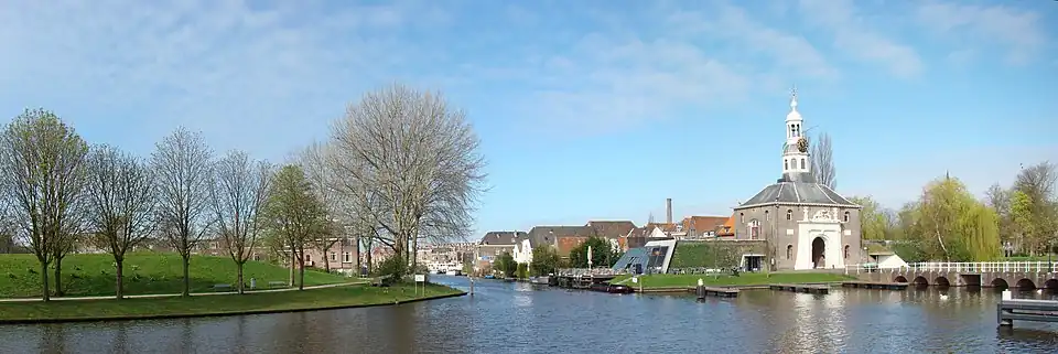 Locatie van de nieuwe brug tussen Zijlpoort en Ankerpark (over de Oude Rijn)