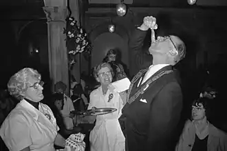 Vis hapt haring (3 oktober 1973)