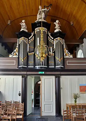 Interieur met orgel (2017)