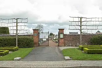 Toegang tot de begraafplaats