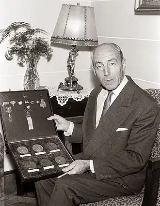 Leon Štukelj in 1958