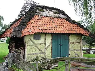 Kempische stal, gebouwd ter gelegenheid van wijlen Pater Asteer.