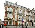 Burgerhuizen in historiserende wederopbouwarchitectuur