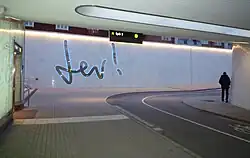 De noordmuur ‘s avonds