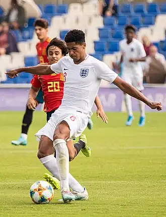 Colwill in 2019 als speler van Engeland –17