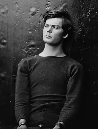 Powell tijdens zijn gevangenschap op de USS Saugus, gefotografeerd door Alexander Gardner