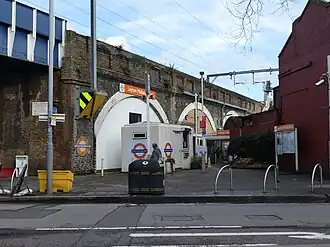 Station Leyton Midland Road