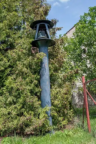 Klokkentoren in het dorp (2019)