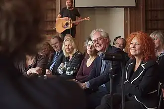 Sommer (lachend), 2015