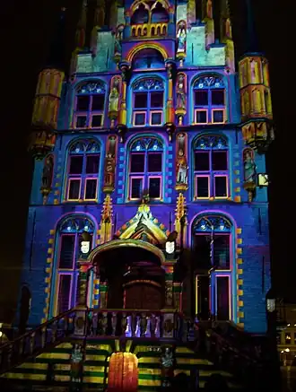 Gouda bij kunstlicht, een project van Patrice Warrener