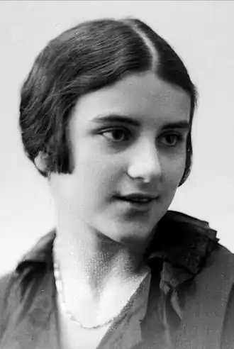 Lillebil Kron, 1916, door Gustav Borgen