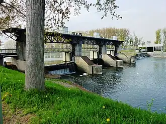 Stuw- en sluiscomplex Roermond