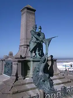 Monument voor Lippens en De Bruyne in Blankenberge.