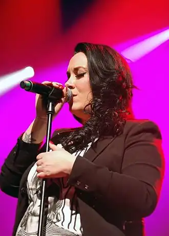 Lisa Lois met Silhouette in 2013