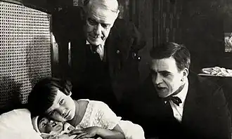 Scène uit Little Mary Sunshine