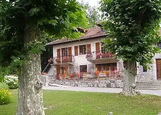 De zetel van het taalinstituut te Habère-Lullin.