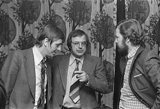 Lockefeer (links) met Jan Pronk en Jan van der Putten