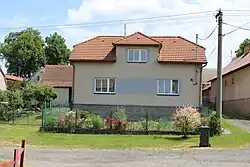 Huis in het dorp (2014)