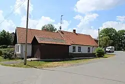 Huis in het dorp (2014)