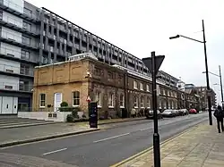 Oud en nieuw (Royal Carriage Mews)