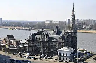 Loodswezen aan de Tavernierkaai